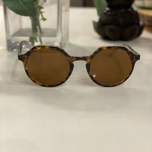 dolce and Gabbana sunglasses